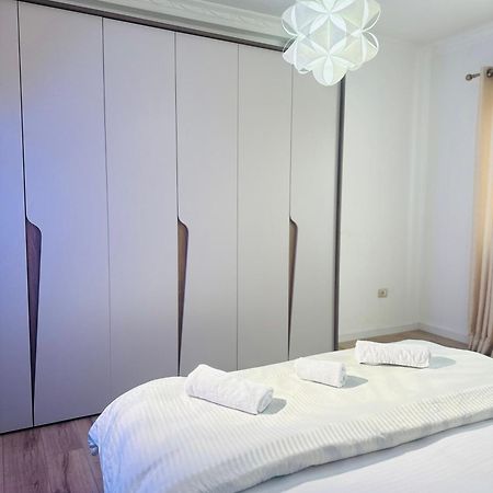 Bllok: Central Cozy Stay, 24/7 Self Check-In Tirana Exteriör bild